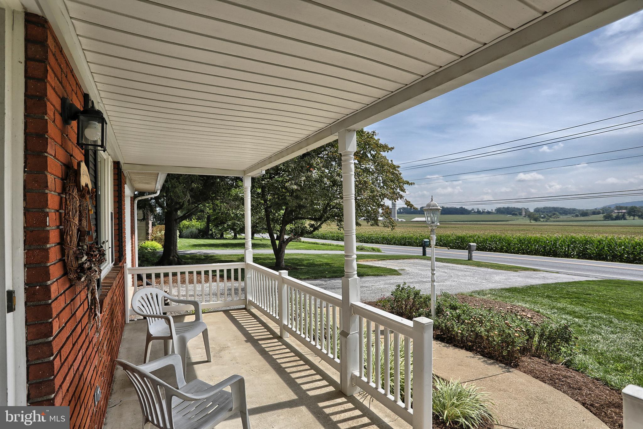 809 East Evergreen Road Lebanon, PA 17042 - Photo 3 of 48 Gallery Image 3