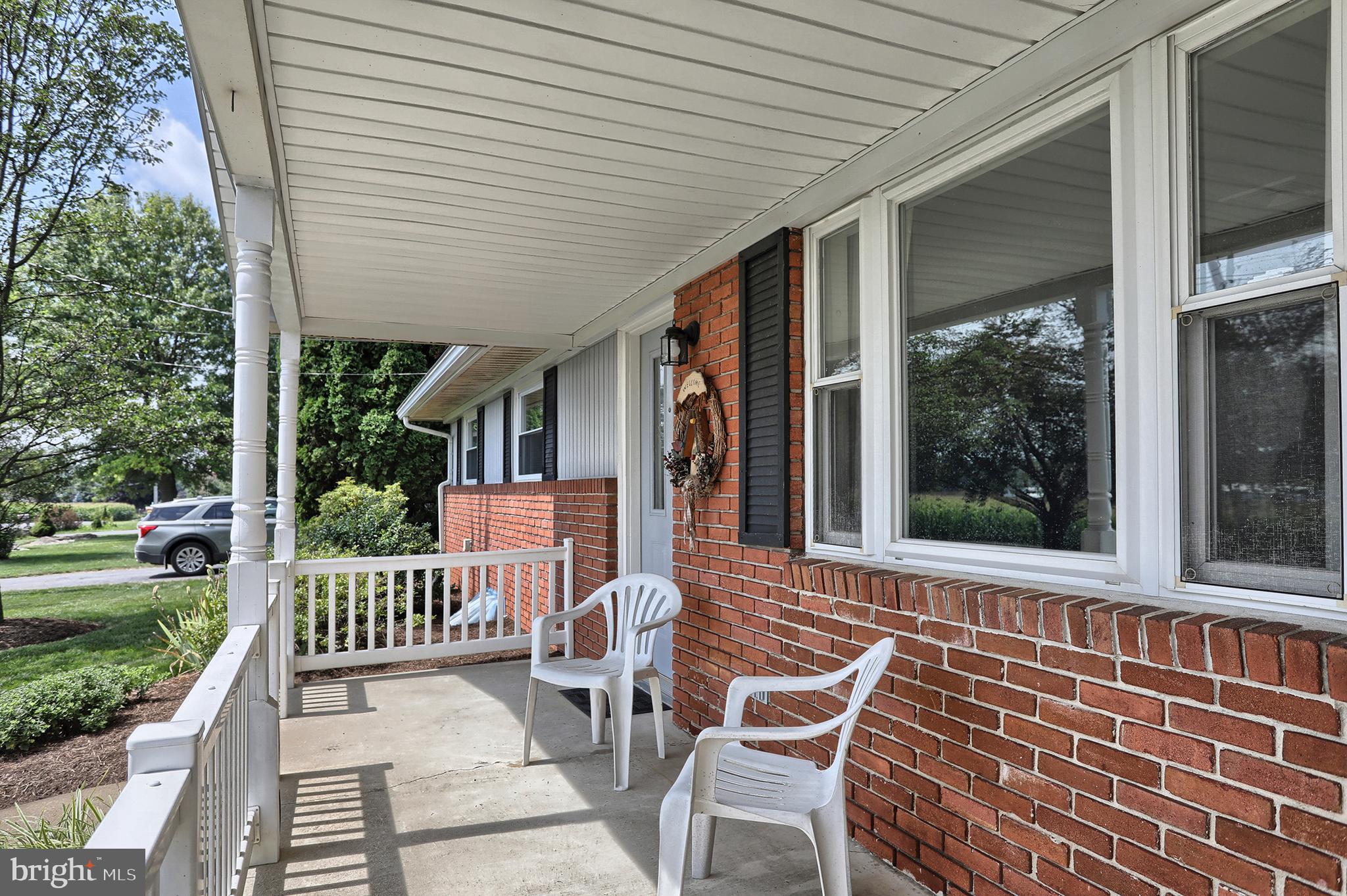809 East Evergreen Road Lebanon, PA 17042 - Photo 4 of 48 Gallery Image 4