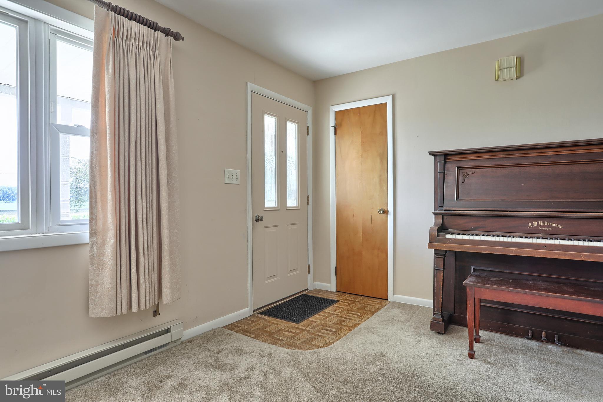 809 East Evergreen Road Lebanon, PA 17042 - Photo 10 of 48 Gallery Image 10