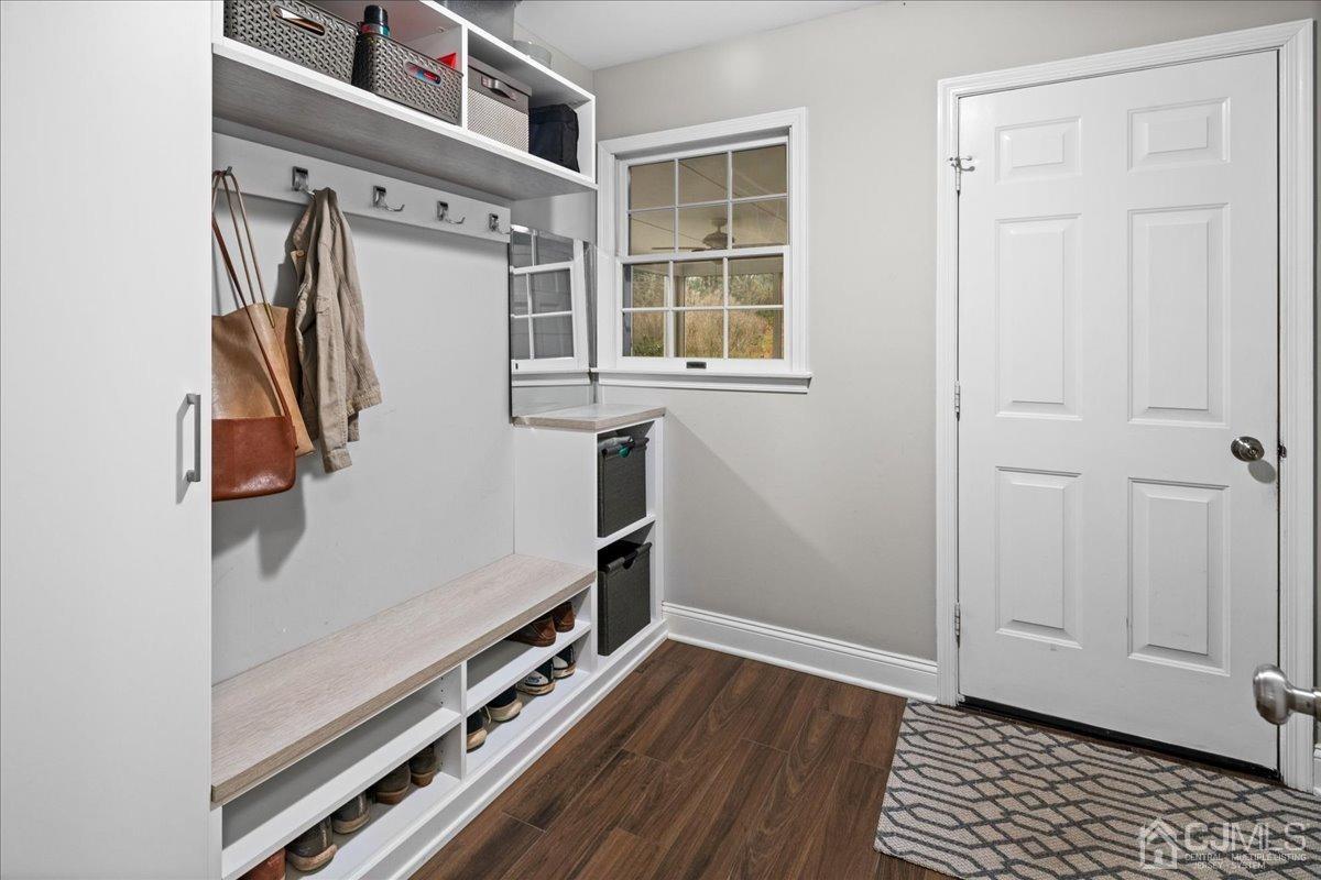 5 Parkview Road Cranbury, NJ 08512 - Photo 18 of 46 Gallery Image 18