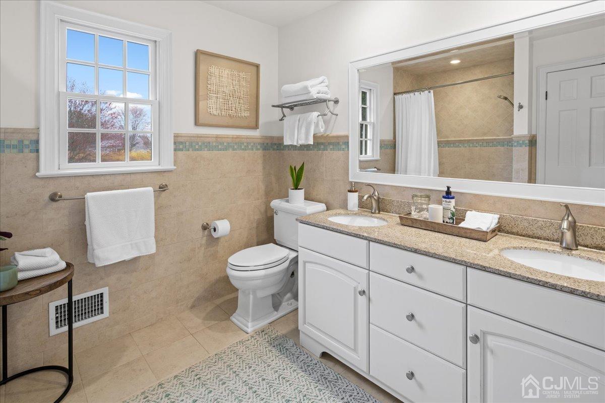 5 Parkview Road Cranbury, NJ 08512 - Photo 34 of 46 Gallery Image 34