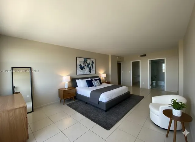 $2,500 | 1470 Northeast 123rd Street, Unit A1016, North Miami, FL 33161