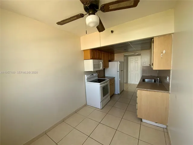 $2,500 | 1470 Northeast 123rd Street, Unit A1016, North Miami, FL 33161
