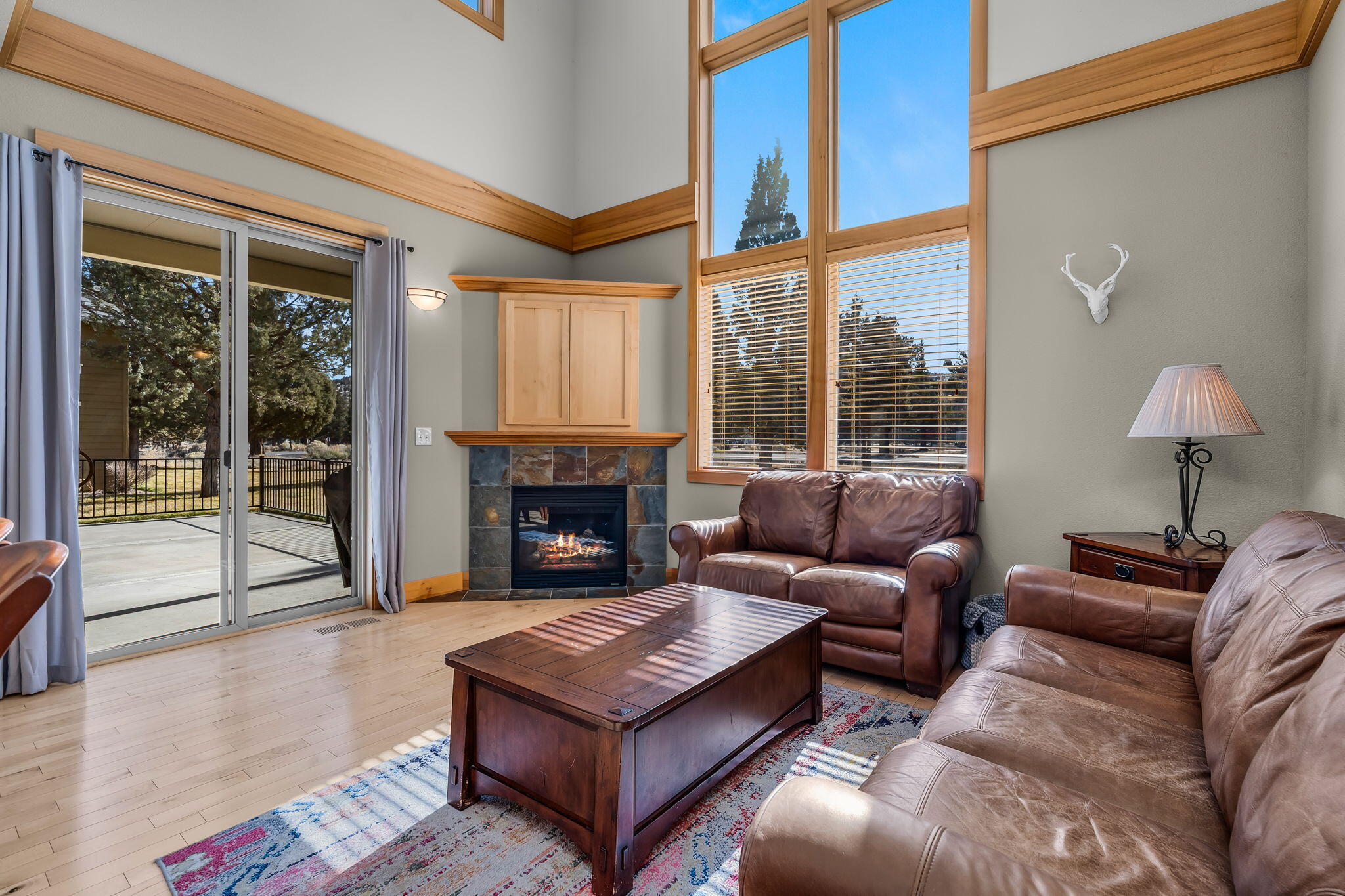 10994 Desert Sky Loop Redmond, OR 97756 - Photo 3 of 22