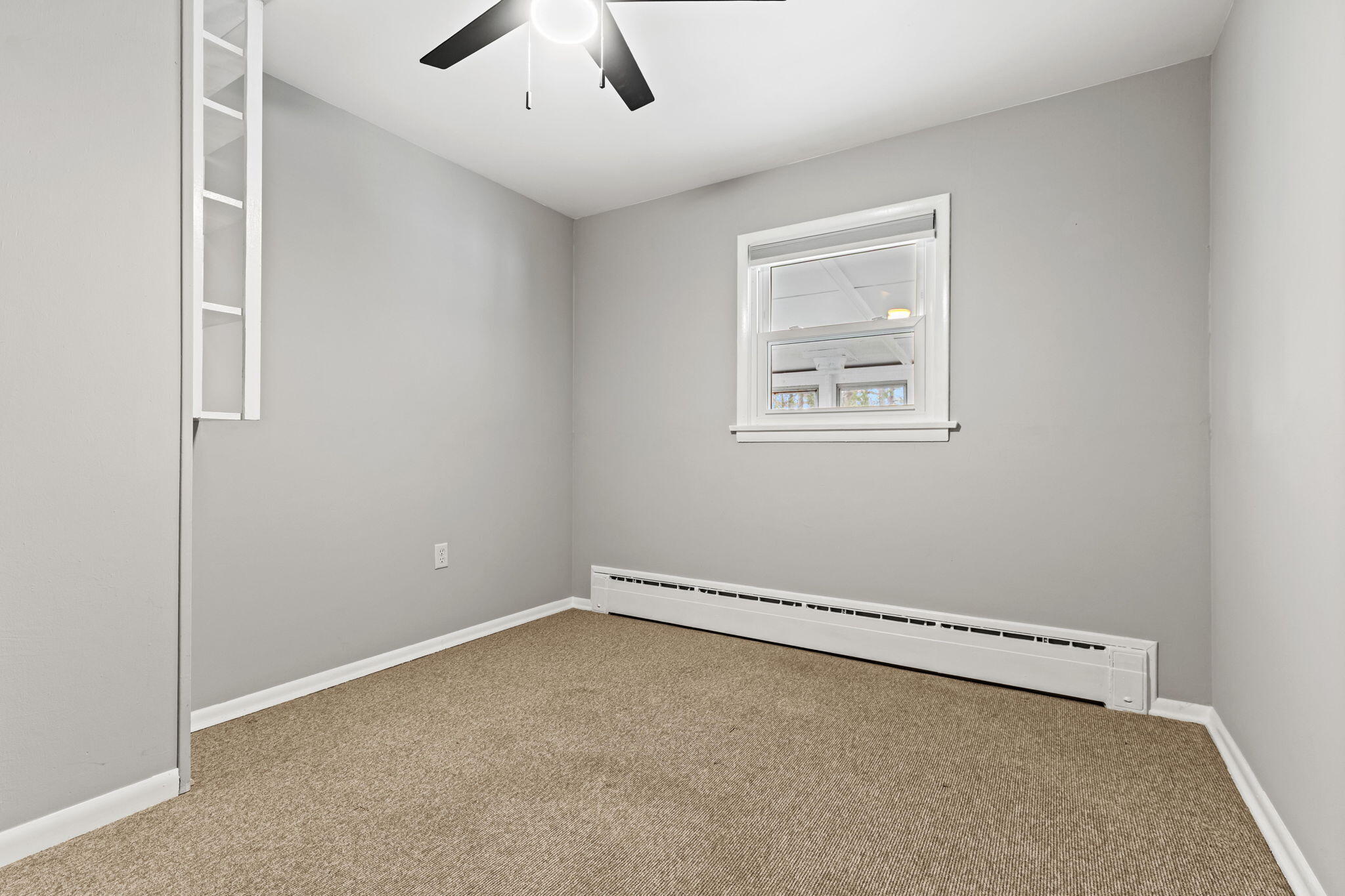 2418 4 Mile Road Northwest Grand Rapids, MI 49544 - Photo 22 of 45 22-web-or-mls-066