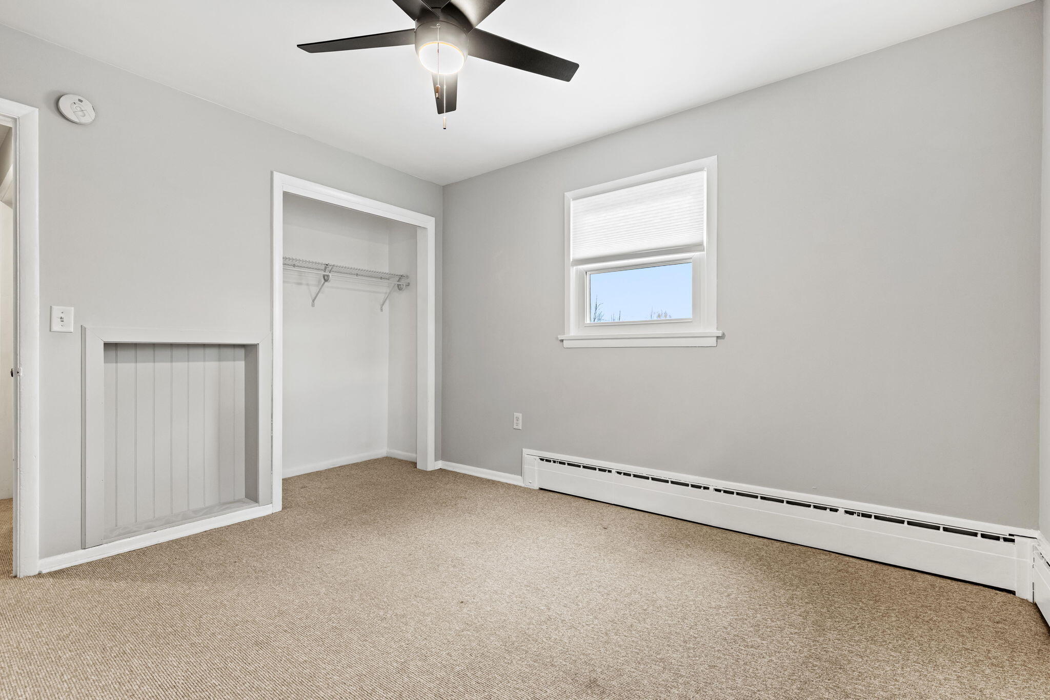 2418 4 Mile Road Northwest Grand Rapids, MI 49544 - Photo 25 of 45 25-web-or-mls-075