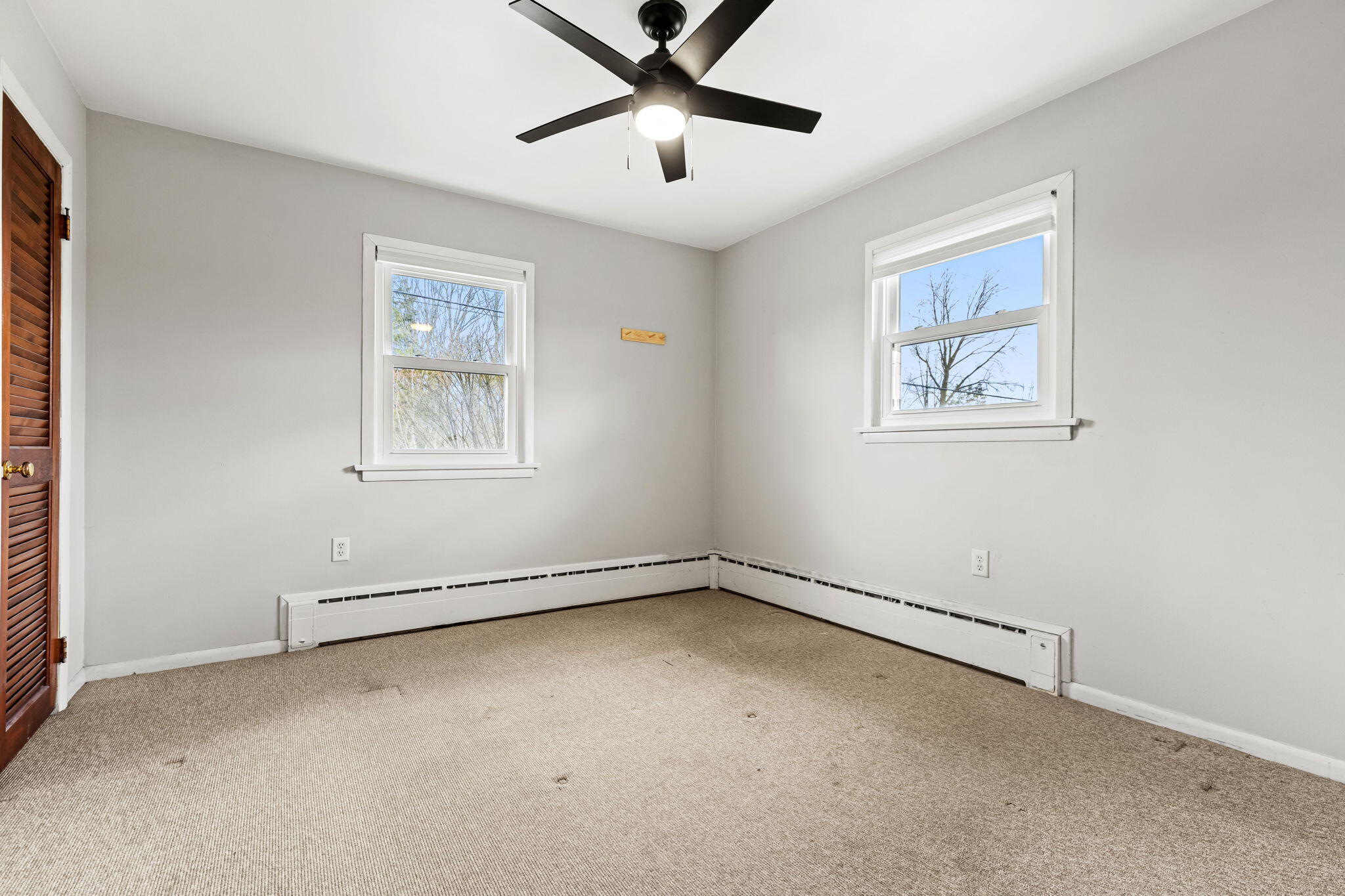 2418 4 Mile Road Northwest Grand Rapids, MI 49544 - Photo 28 of 45 28-web-or-mls-084