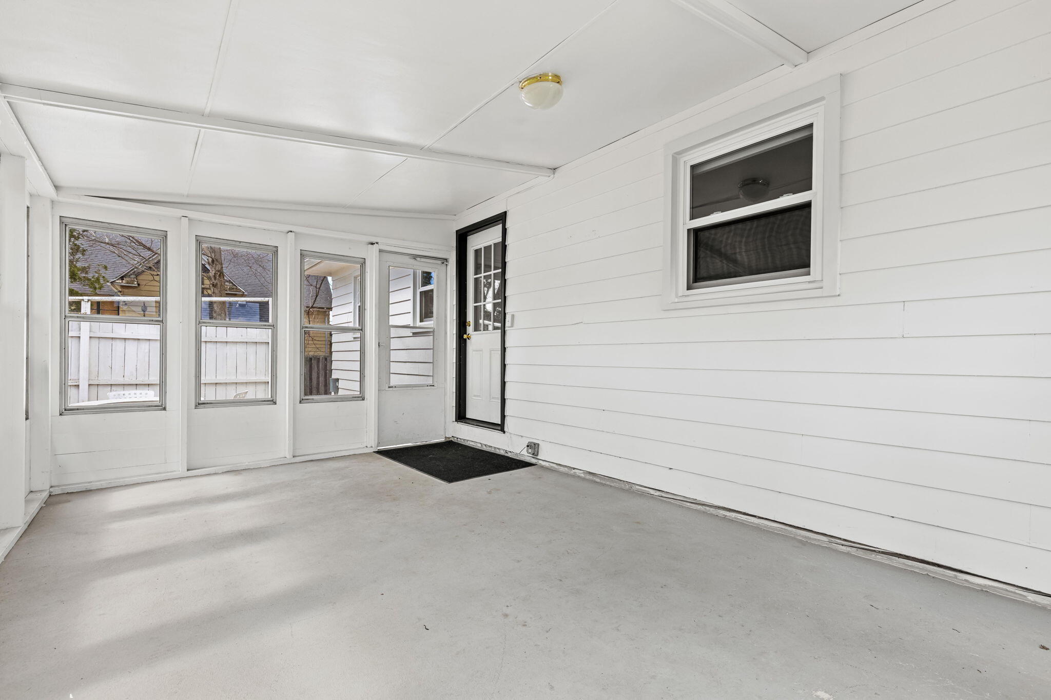 2418 4 Mile Road Northwest Grand Rapids, MI 49544 - Photo 32 of 45 32-web-or-mls-108