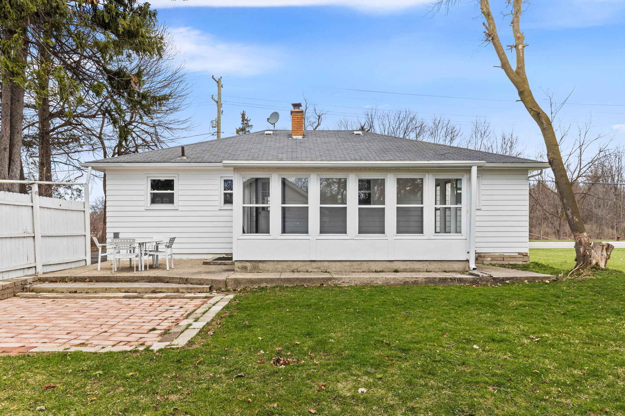 2418 4 Mile Road Northwest Grand Rapids, MI 49544 - Photo 39 of 45 39-web-or-mls-117