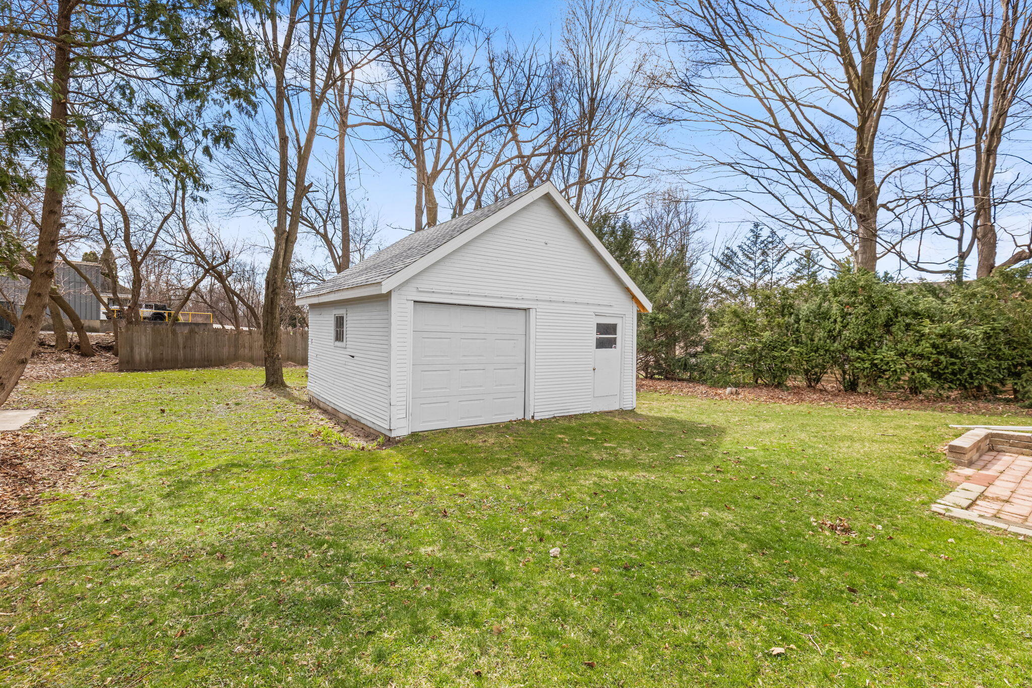 2418 4 Mile Road Northwest Grand Rapids, MI 49544 - Photo 43 of 45 43-web-or-mls-129