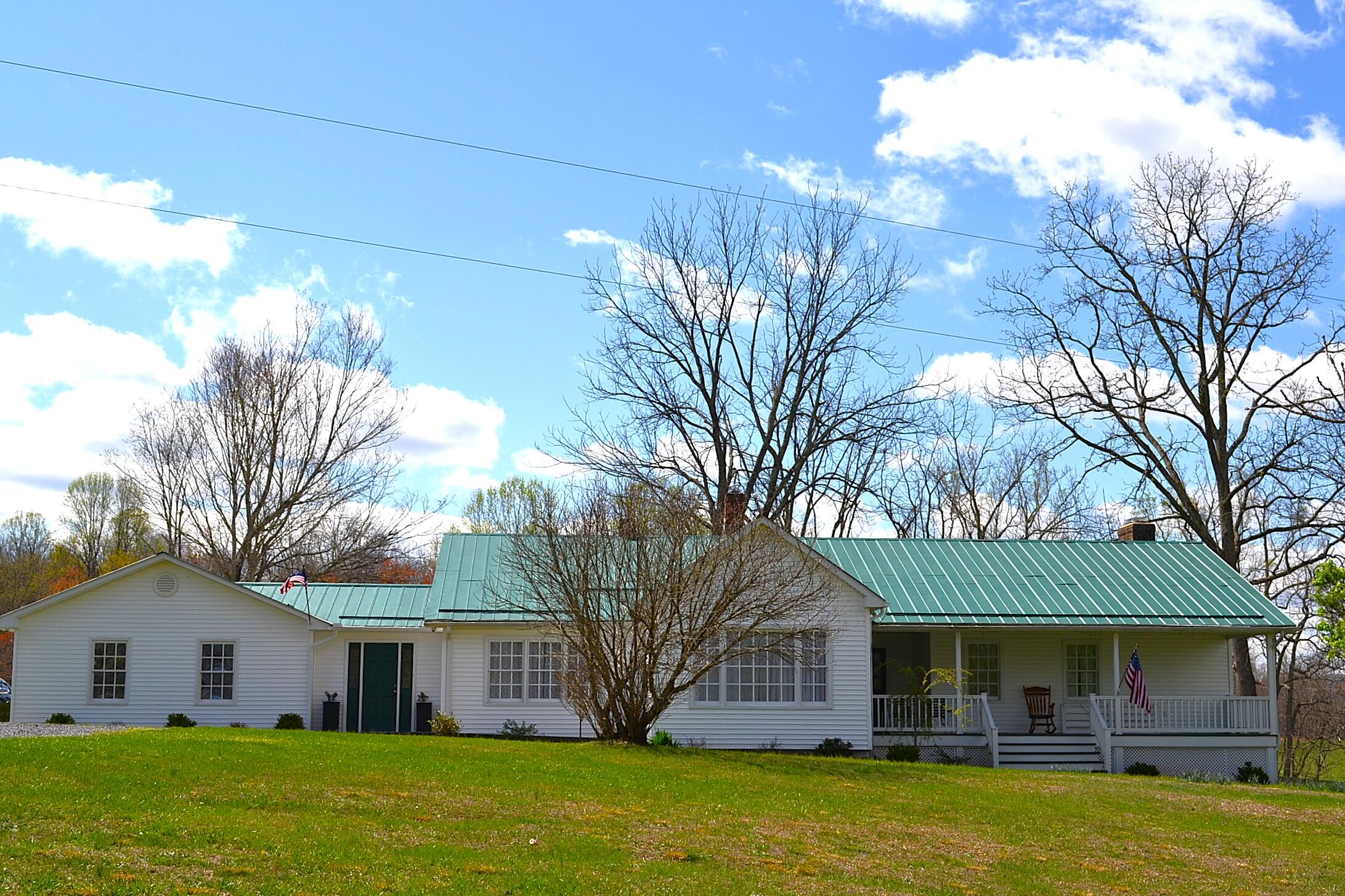 5557 Flat Mountain Road Alderson, WV 24910 - Photo 7 of 71 Gallery Image 7