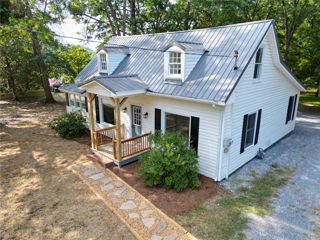 806 Fairview Road Rockmart, GA 30153 - Photo 3 of 39 Gallery Image 3