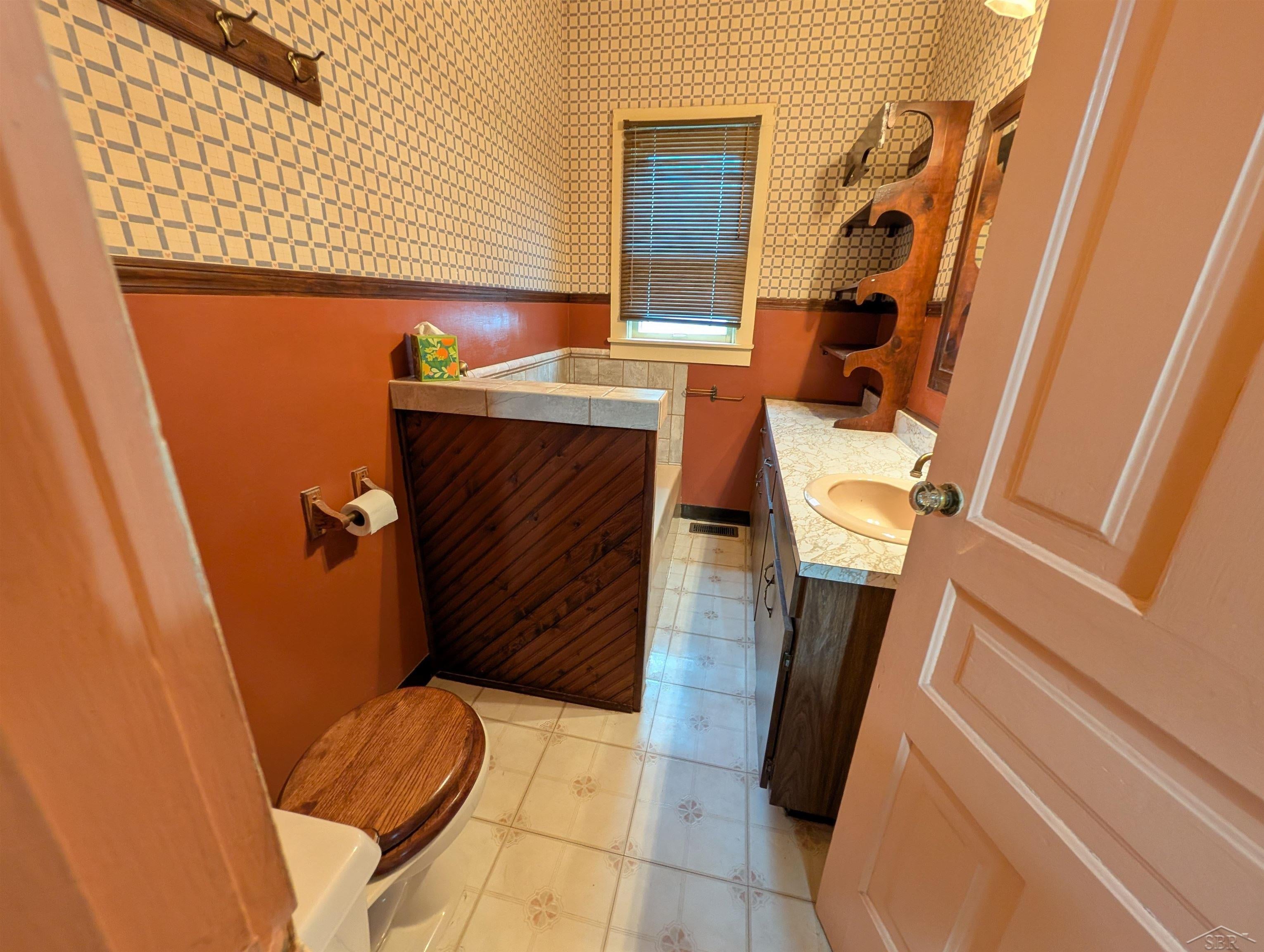 1205 Wilson Street Bay City, MI 48708 - Photo 13 of 22 Gallery Image 13