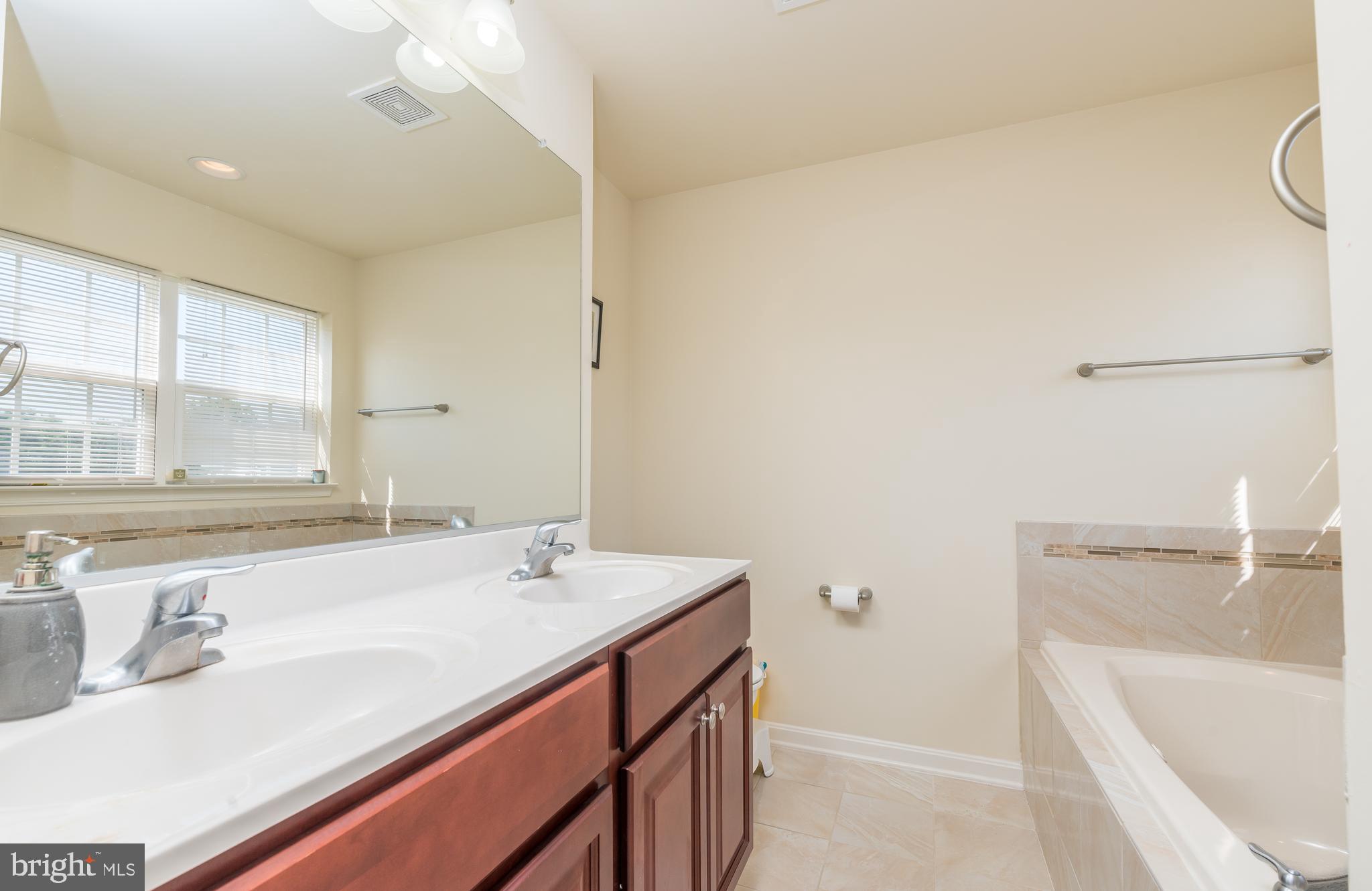 3008 Bender Ridge Court Baltimore, MD 21234 - Photo 12 of 28 Tasteful amenities!