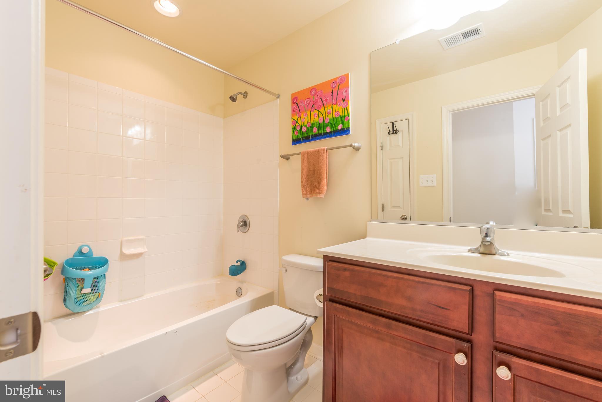 3008 Bender Ridge Court Baltimore, MD 21234 - Photo 17 of 28 2nd full bath!