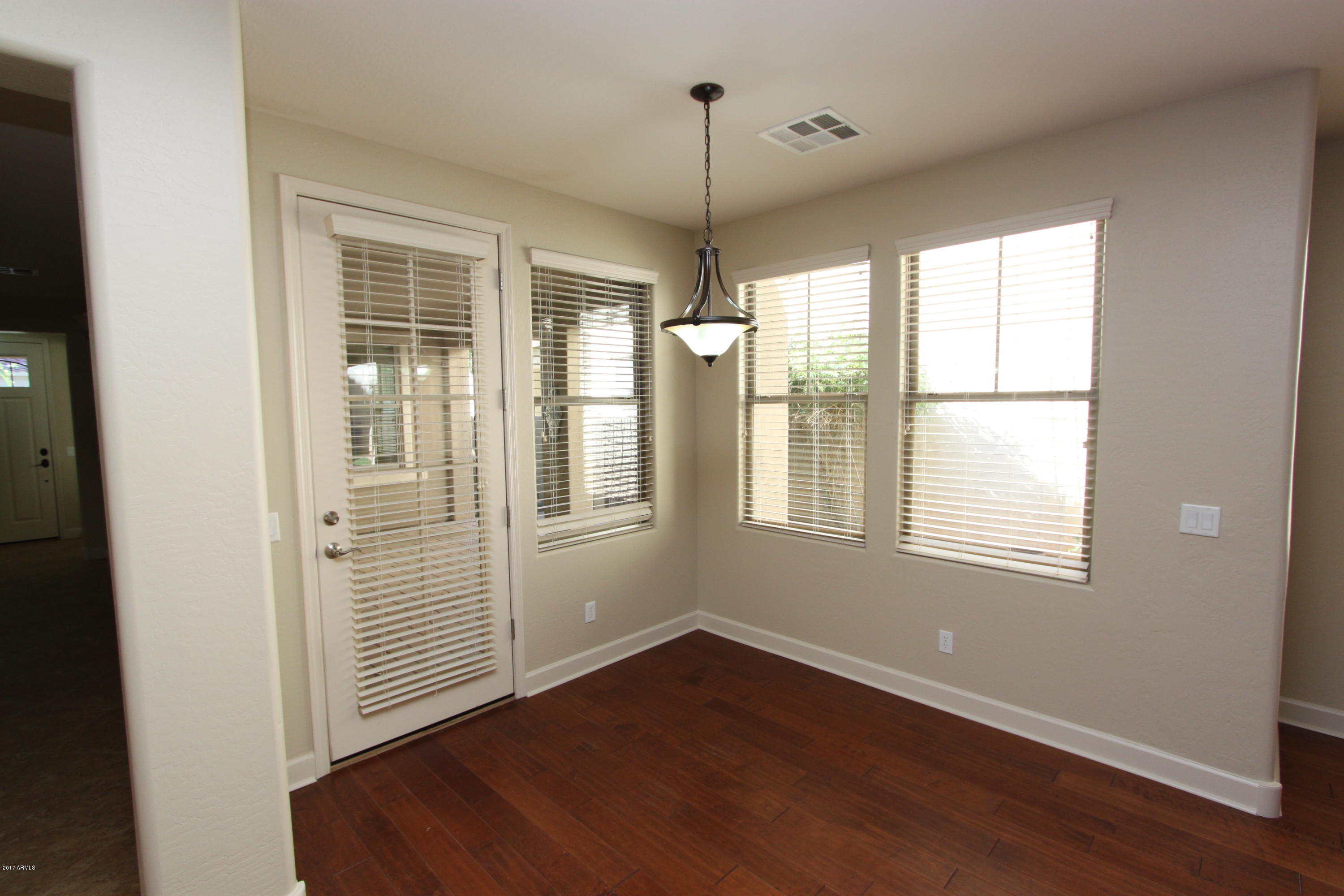 1327 South Martingale Road Gilbert, AZ 85296 - Photo 14 of 39 Martingale 360