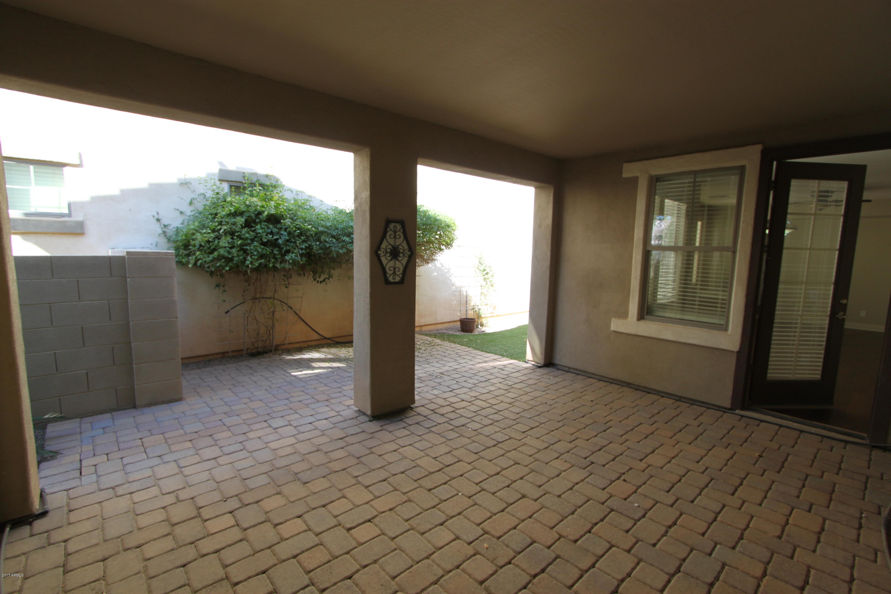 1327 South Martingale Road Gilbert, AZ 85296 - Photo 19 of 39 Martingale 365