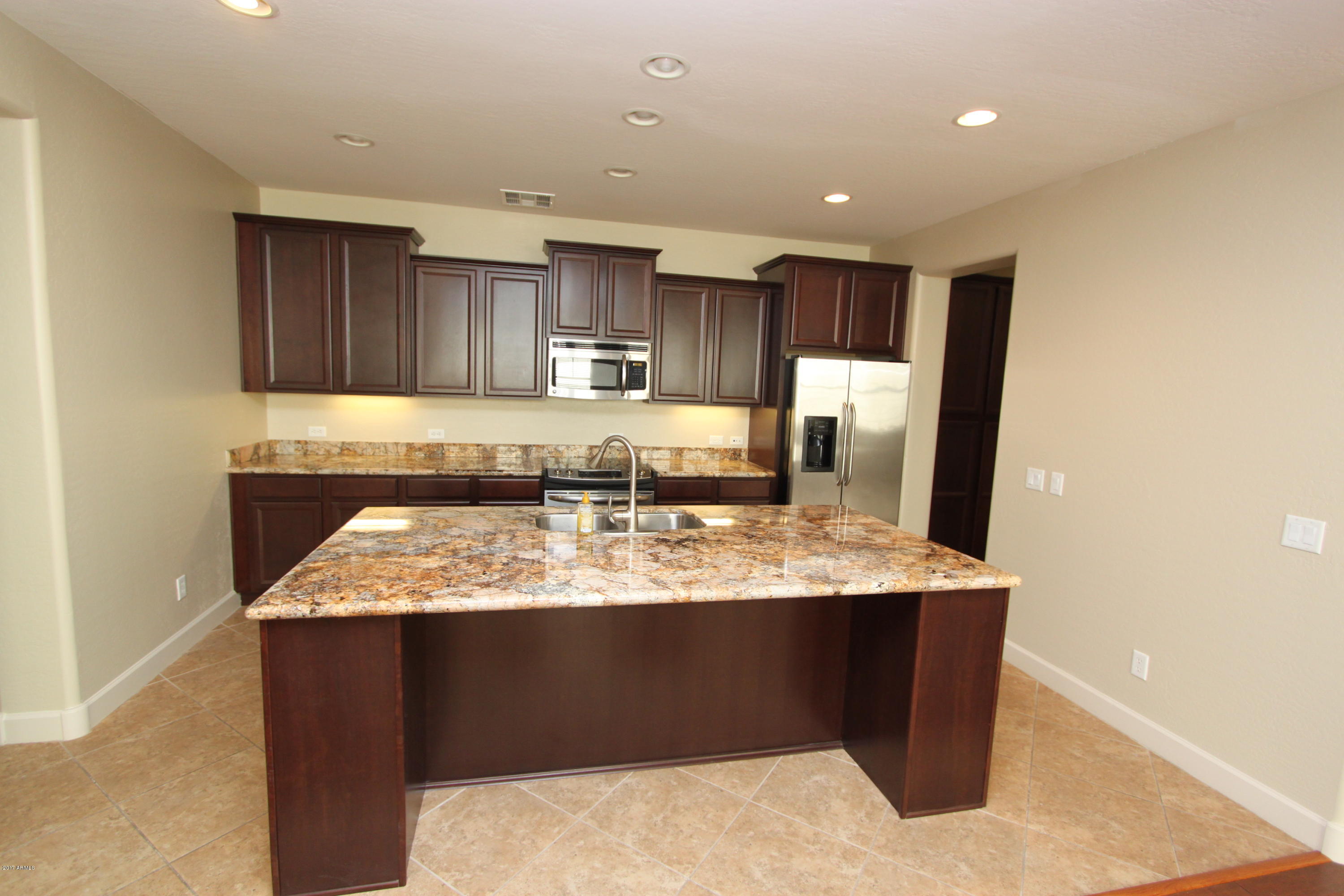1327 South Martingale Road Gilbert, AZ 85296 - Photo 8 of 39 Martingale 353