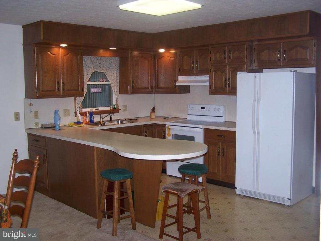 394 Oaklyn Road Lebanon, PA 17042 - Photo 7 of 14 Gallery Image 7
