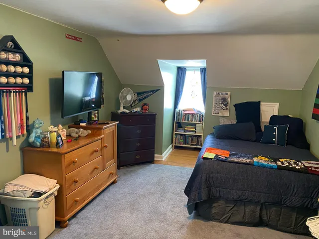 $539,900 | 908 Roberts Avenue, Drexel Hill, PA 19026