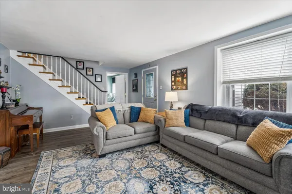 $525,000 | 908 Roberts Avenue, Drexel Hill, PA 19026