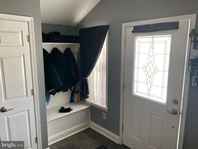 $539,900 | 908 Roberts Avenue, Drexel Hill, PA 19026