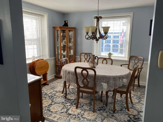 $539,900 | 908 Roberts Avenue, Drexel Hill, PA 19026