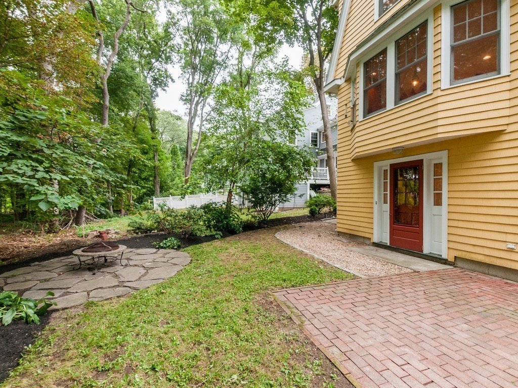 36 Pine Crest Road Newton, MA 02459 - Photo 28 of 29 Gallery Image 28