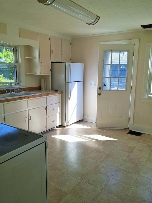 410 Friendship Road Waldoboro, ME 04572 - Photo 24 of 27 Photo