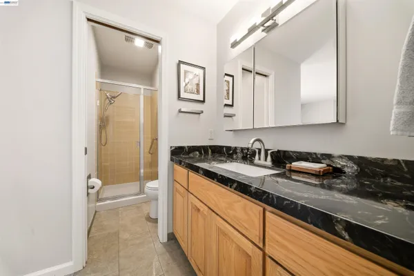 $559,000 | 960 Shorepoint Court, Unit 116, Alameda, CA 94501