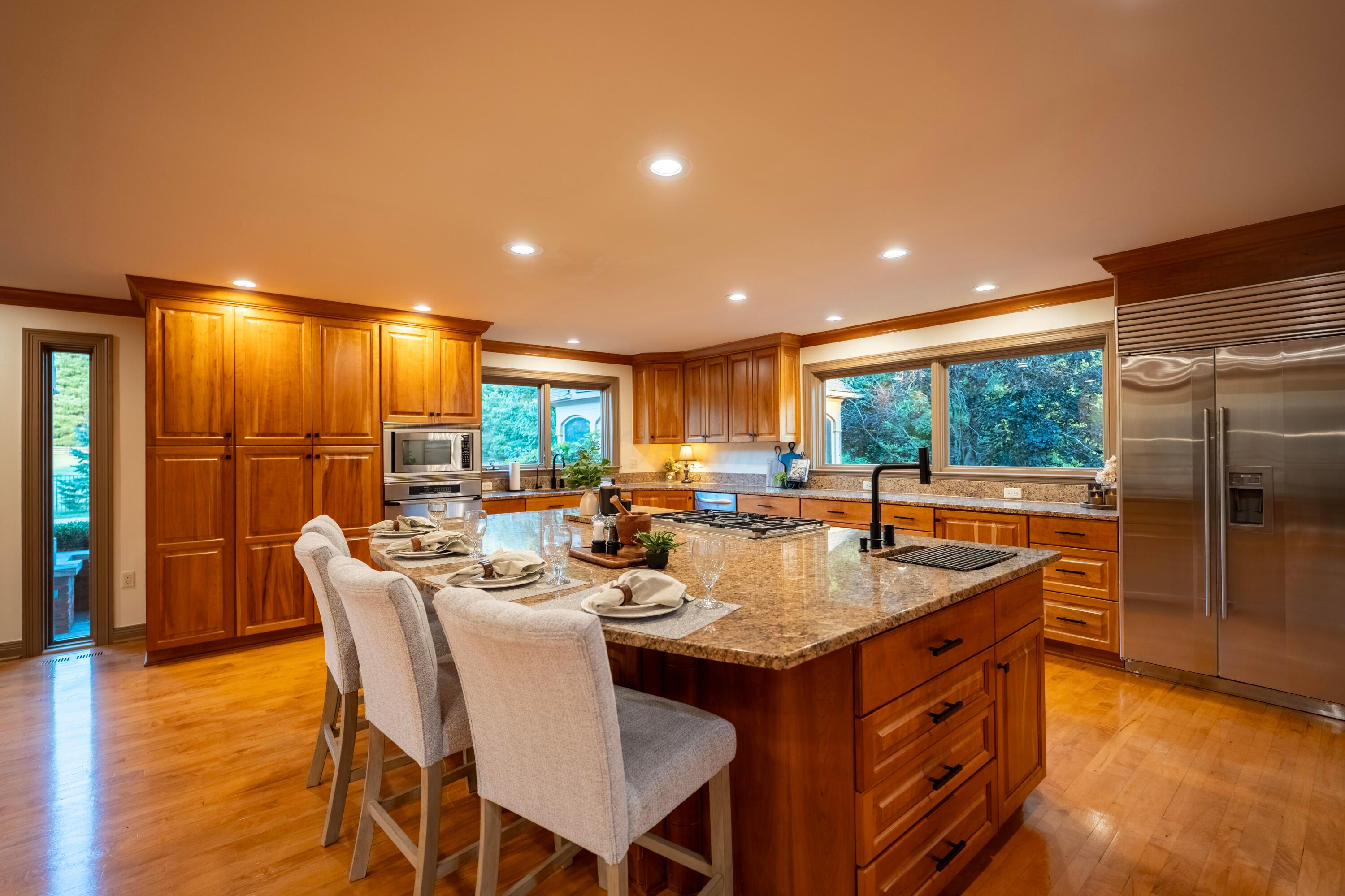 7601 Perry Road Delaware, OH 43015 - Photo 23 of 70 Kitchen Island