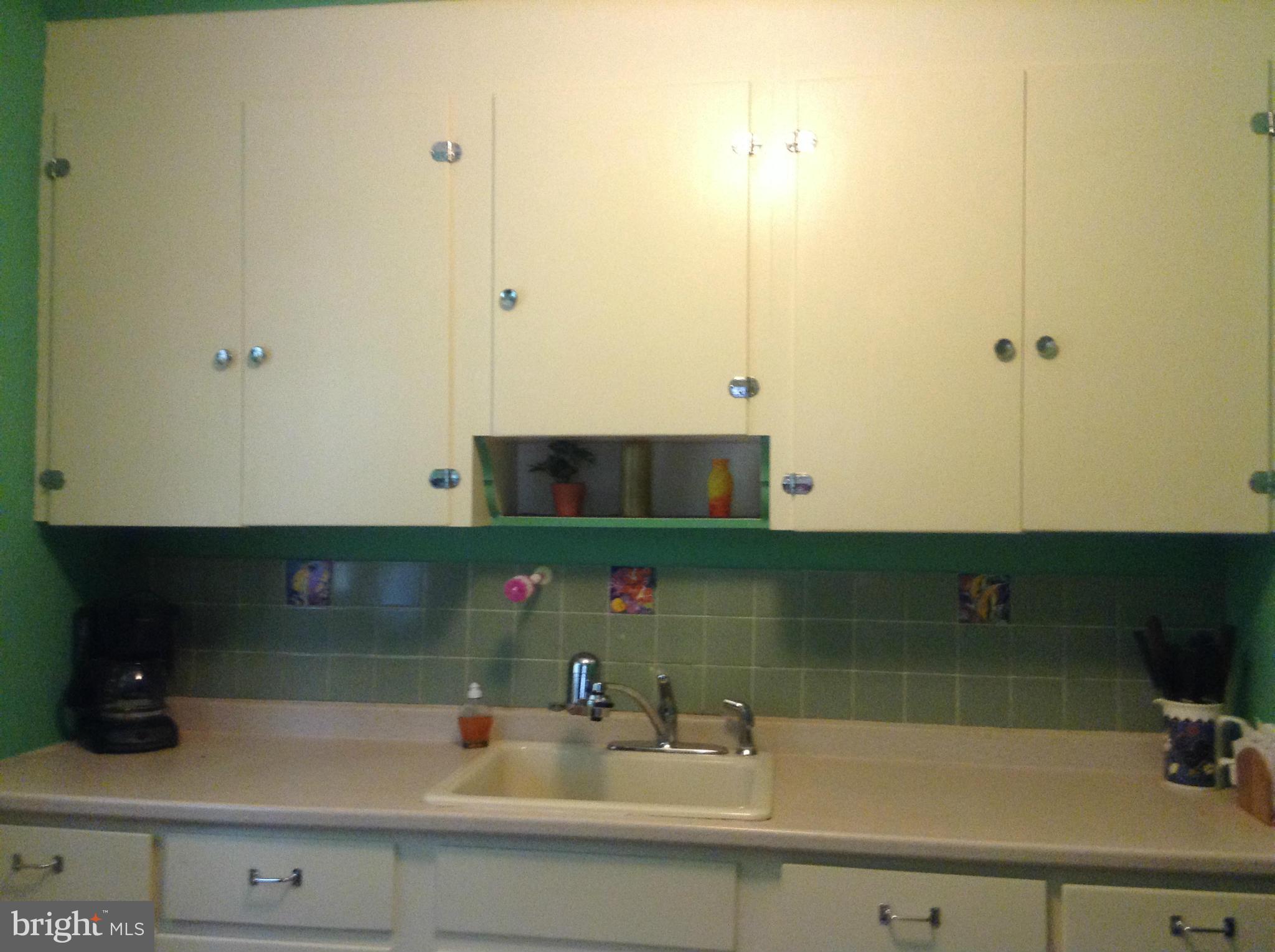 9807 Dallas Avenue Silver Spring, MD 20901 - Photo 4 of 9 Kitchen