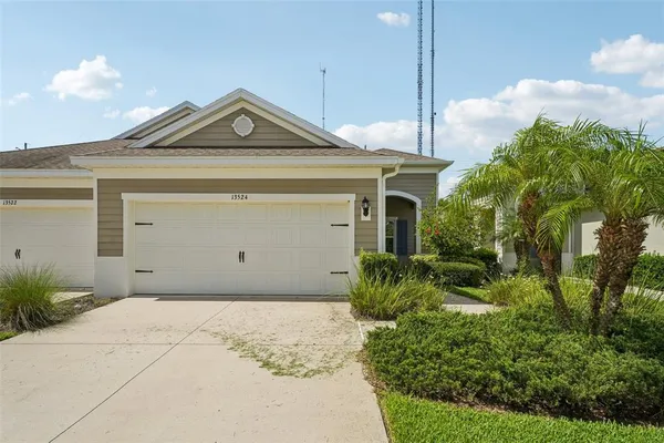 $2,200 | 13524 Circa Crossing Drive, Lithia, FL 33547