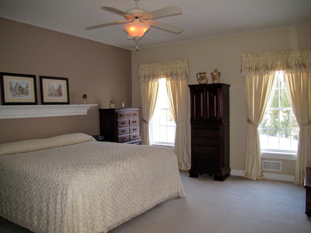 166 Huse Road Manchester, NH 03103 - Photo 19 of 36