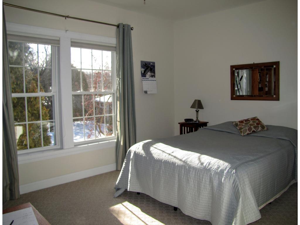 166 Huse Road Manchester, NH 03103 - Photo 21 of 36