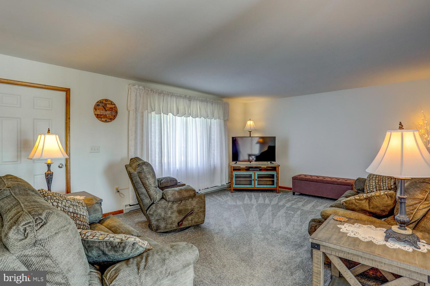 31 Trail Road South Elizabethtown, PA 17022 - Photo 6 of 40 a bedroom with furniture and a window