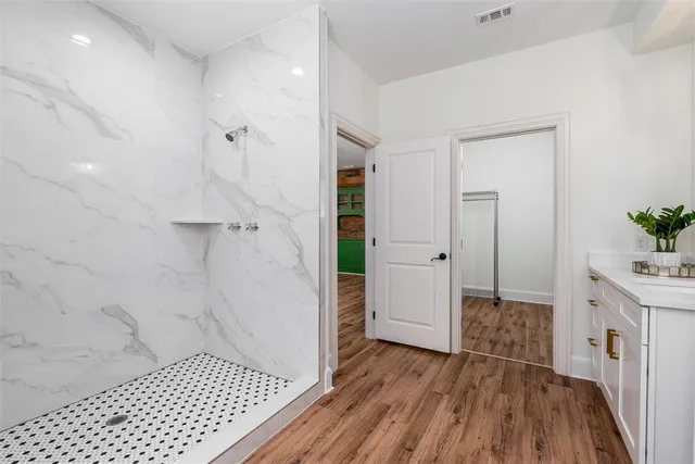 $2,225,000 | 812 Baker Street, McKinney, TX 75069