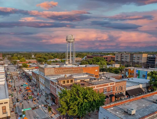 $2,225,000 | 812 Baker Street, McKinney, TX 75069