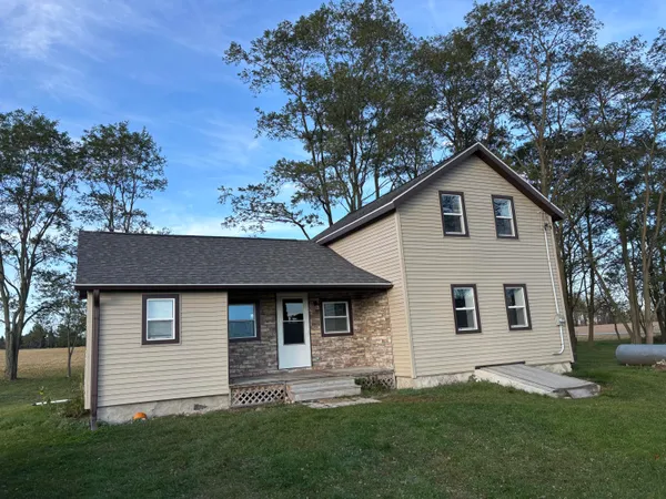 $279,900 | W8518 County Rd F, Mitchell, WI 53011