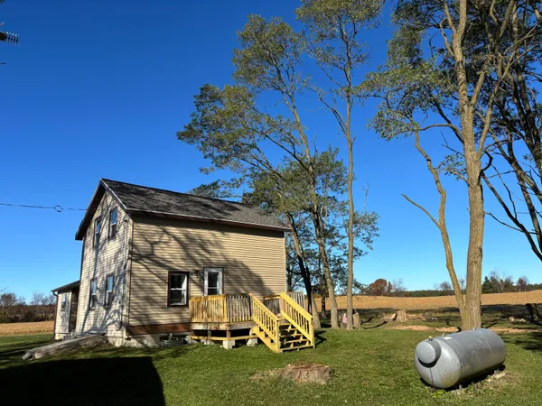 $279,900 | W8518 County Rd F, Mitchell, WI 53011