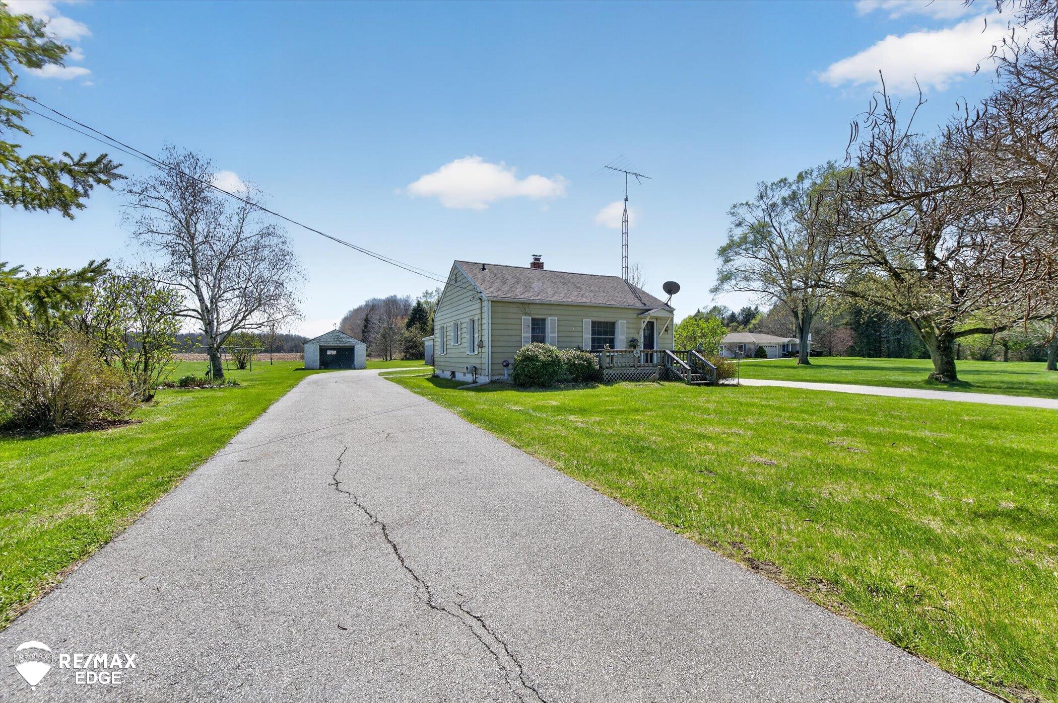 5391 West Dodge Road Clio, MI 48420 - Photo 3 of 30