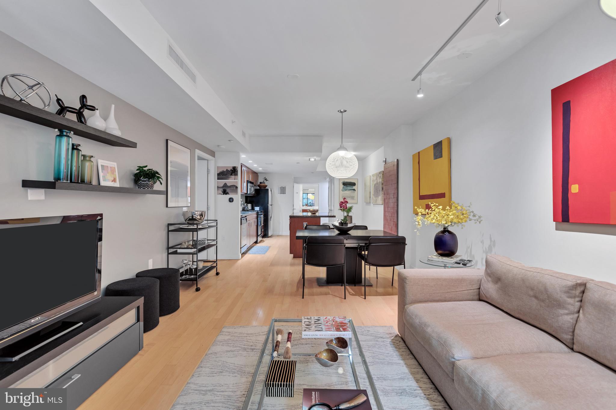 912 F Street Northwest, Unit 102 Washington, DC 20004 - Photo 3 of 27