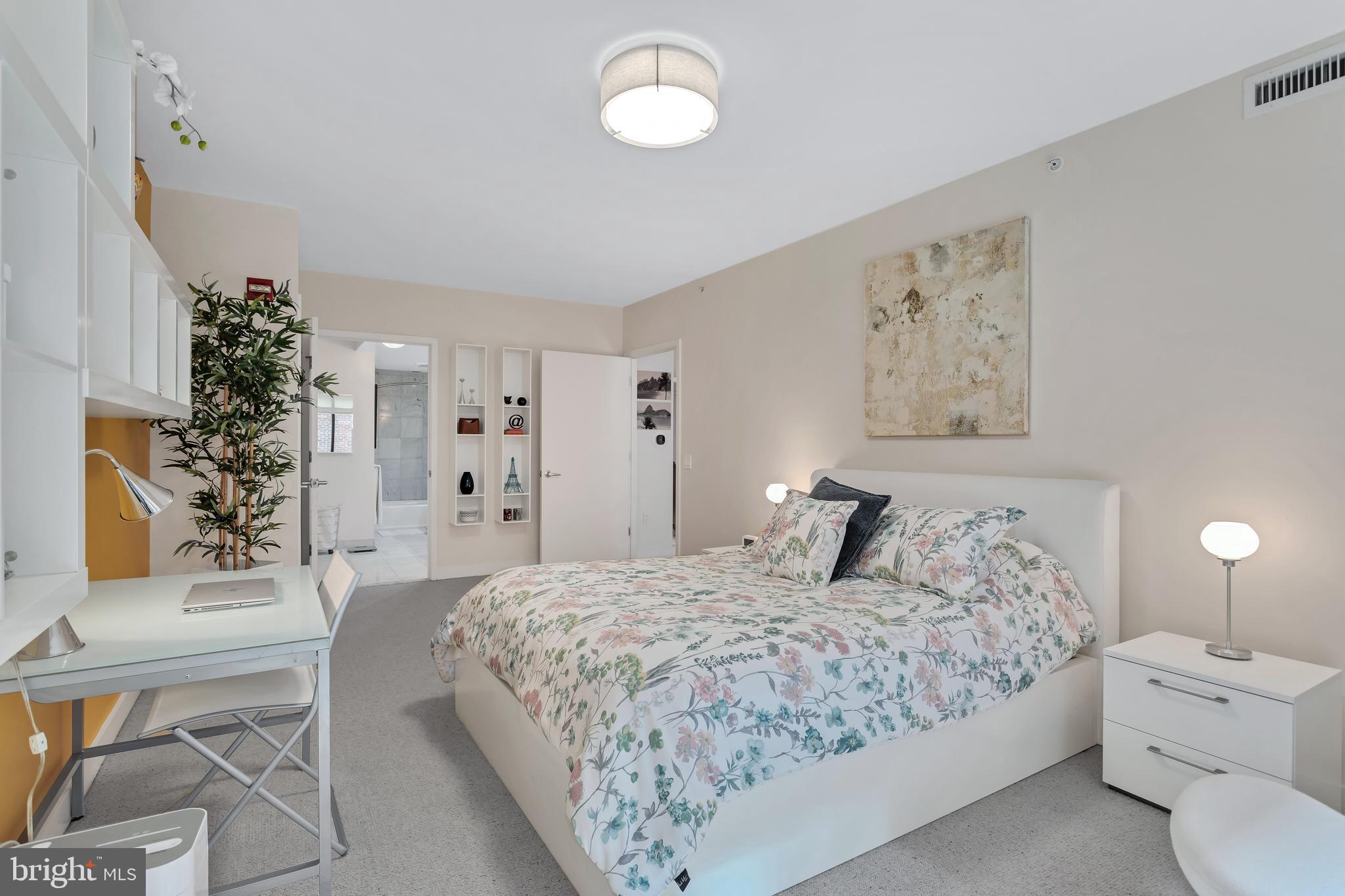 912 F Street Northwest, Unit 102 Washington, DC 20004 - Photo 9 of 27