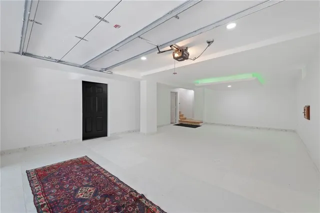 $285,000 | 7626 Sycamore Avenue, Kansas City, MO 64138