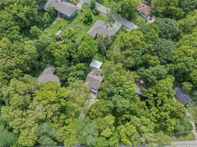 $285,000 | 7626 Sycamore Avenue, Kansas City, MO 64138