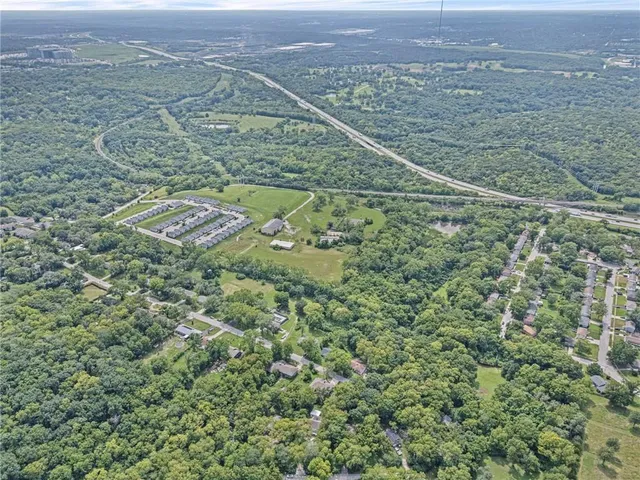 $285,000 | 7626 Sycamore Avenue, Kansas City, MO 64138