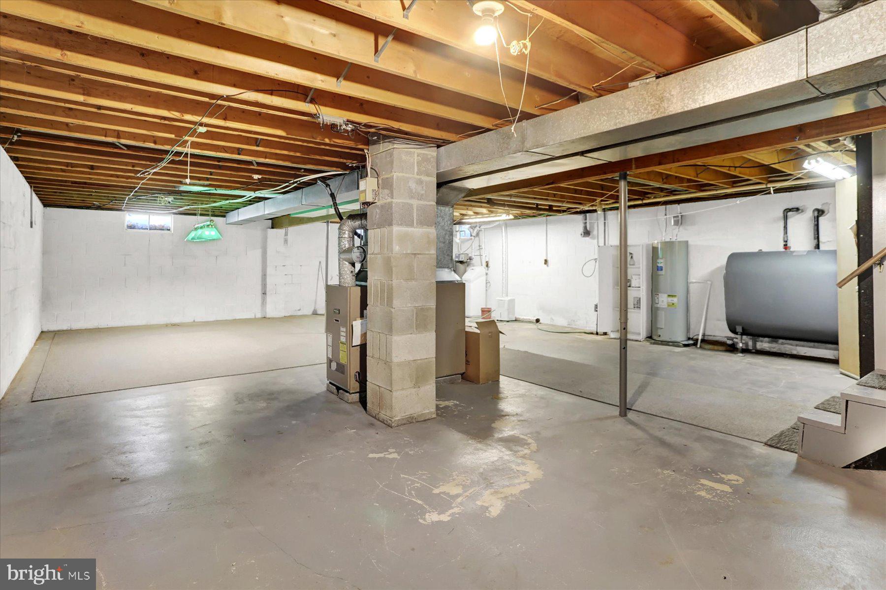 970 Cranes Gap Road Carlisle, PA 17013 - Photo 31 of 48 a view of a garage