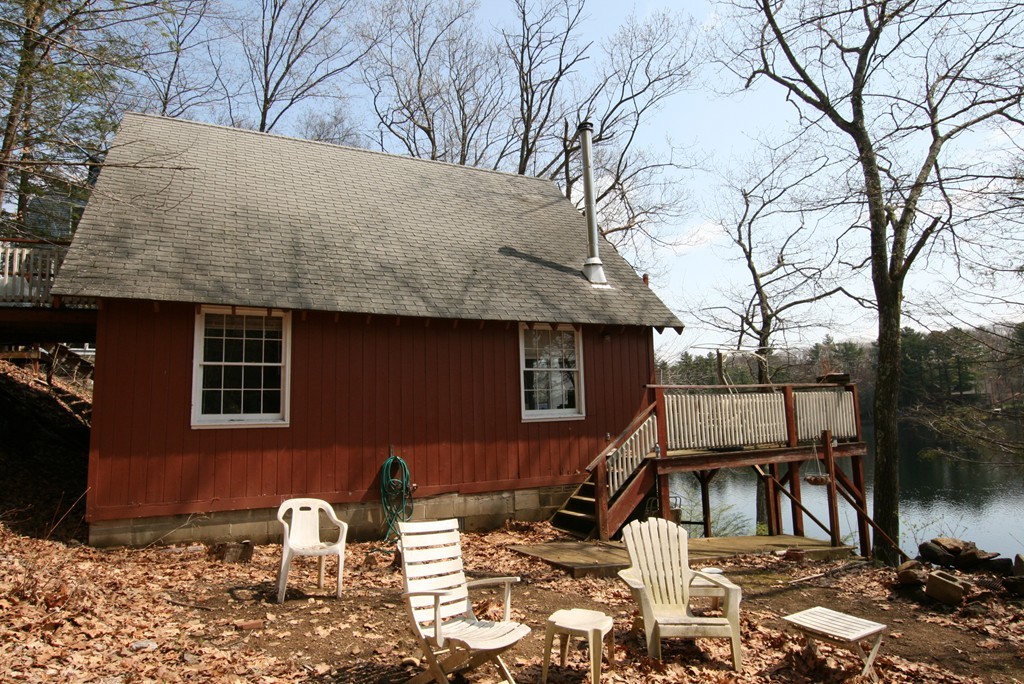 40 Goodrich Road Sturbridge, MA 01566 - Photo 5 of 11