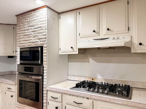 $225,000 | 37 Fuller Street, North Adams, MA 01247