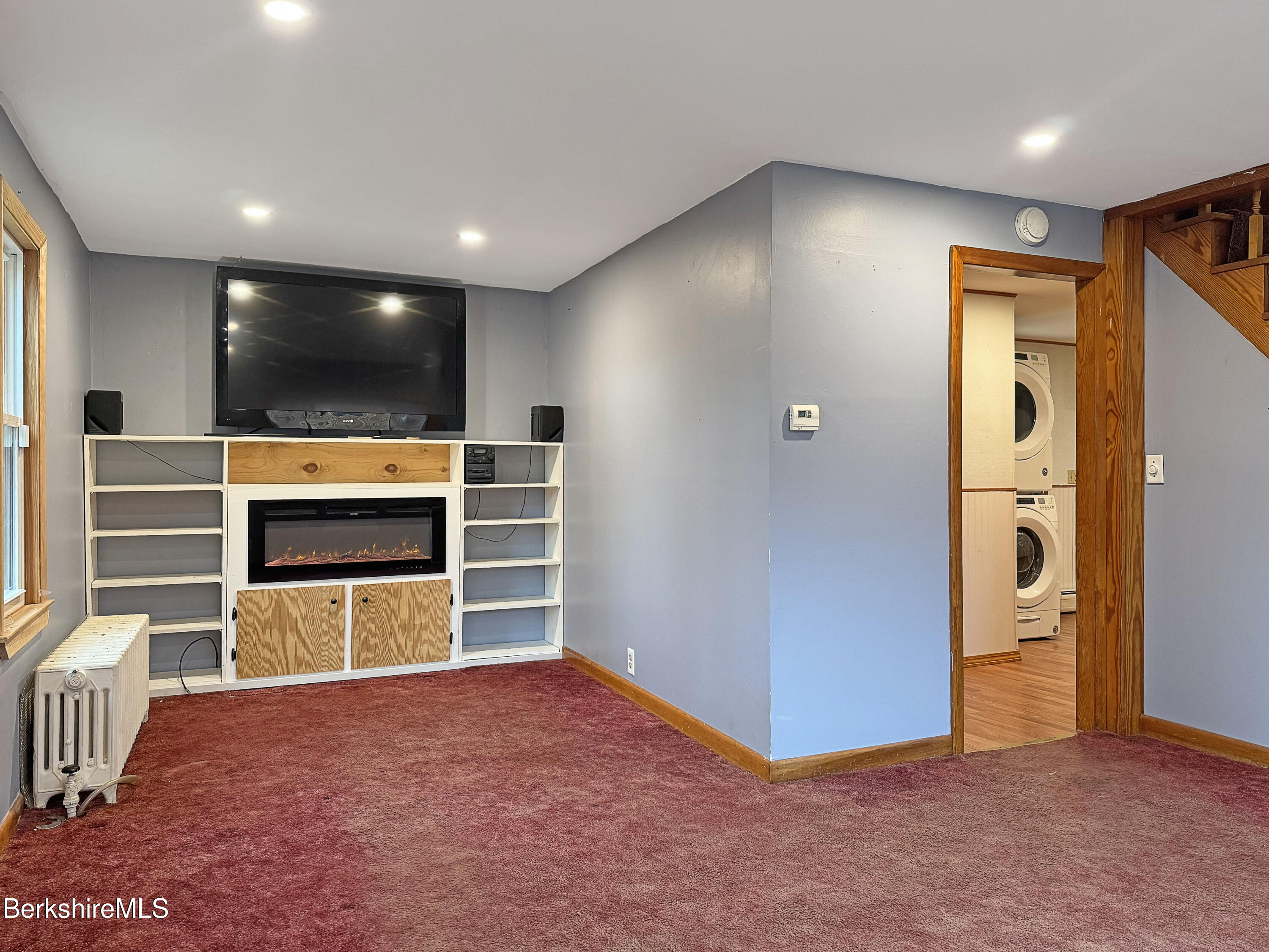 37 Fuller Street North Adams, MA 01247 - Photo 5 of 33 Living Room